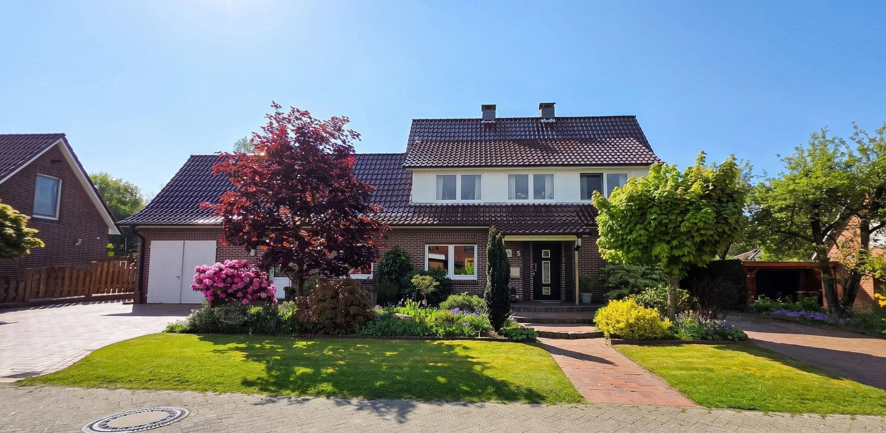 Prodej domu 190 m², pozemek 1.132 m², Edewecht, Dolní Sasko Prodej domu 190 m², pozemek 1.132 m², Edewecht, Dolní Sasko