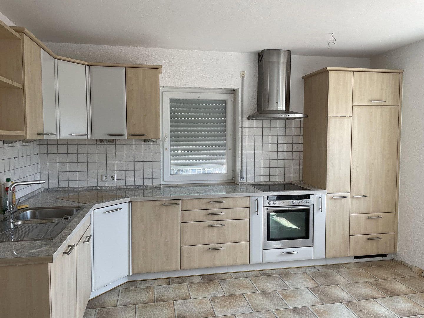 Pronájem bytu 3+1 100 m², Burgoberbach, Bavorsko Pronájem bytu 3+1 100 m², Burgoberbach, Bavorsko