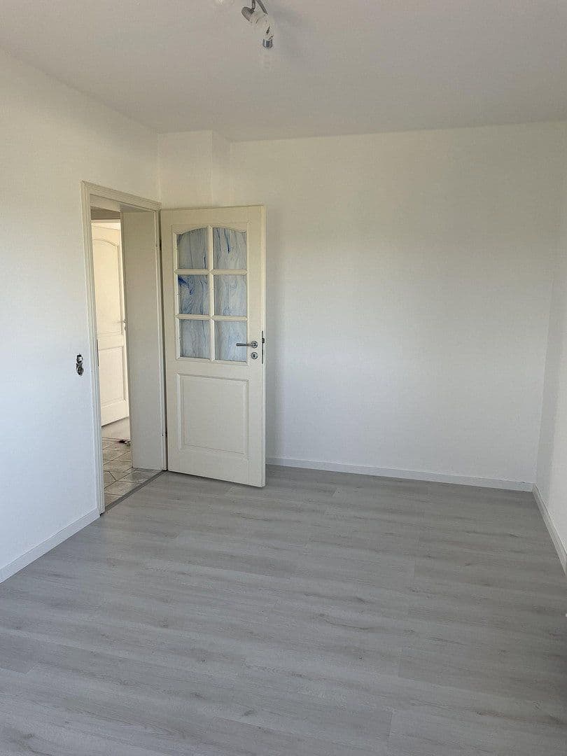 Pronájem bytu 3+1 100 m², Burgoberbach, Bavorsko Pronájem bytu 3+1 100 m², Burgoberbach, Bavorsko