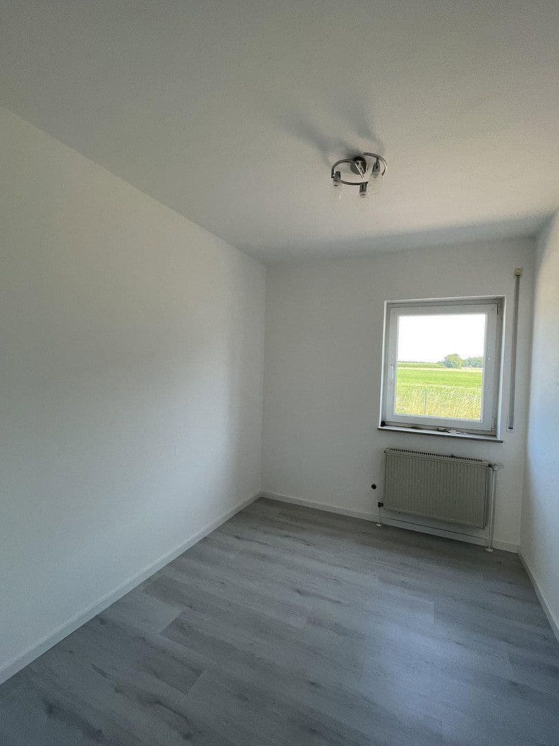 Pronájem bytu 3+1 100 m², Burgoberbach, Bavorsko Pronájem bytu 3+1 100 m², Burgoberbach, Bavorsko