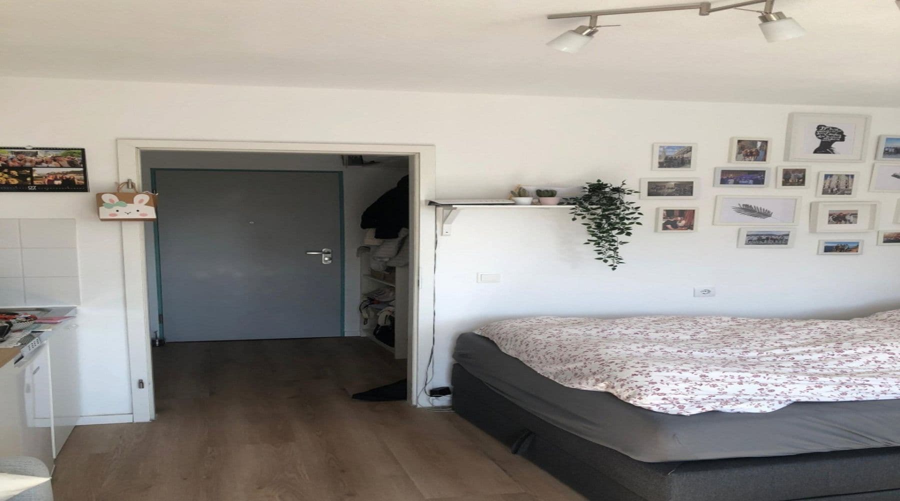 Pronájem bytu 1+1 25 m², Josef-Priller-Straße 21, Augsburg, Bavorsko Pronájem bytu 1+1 25 m², Josef-Priller-Straße 21, Augsburg, Bavorsko