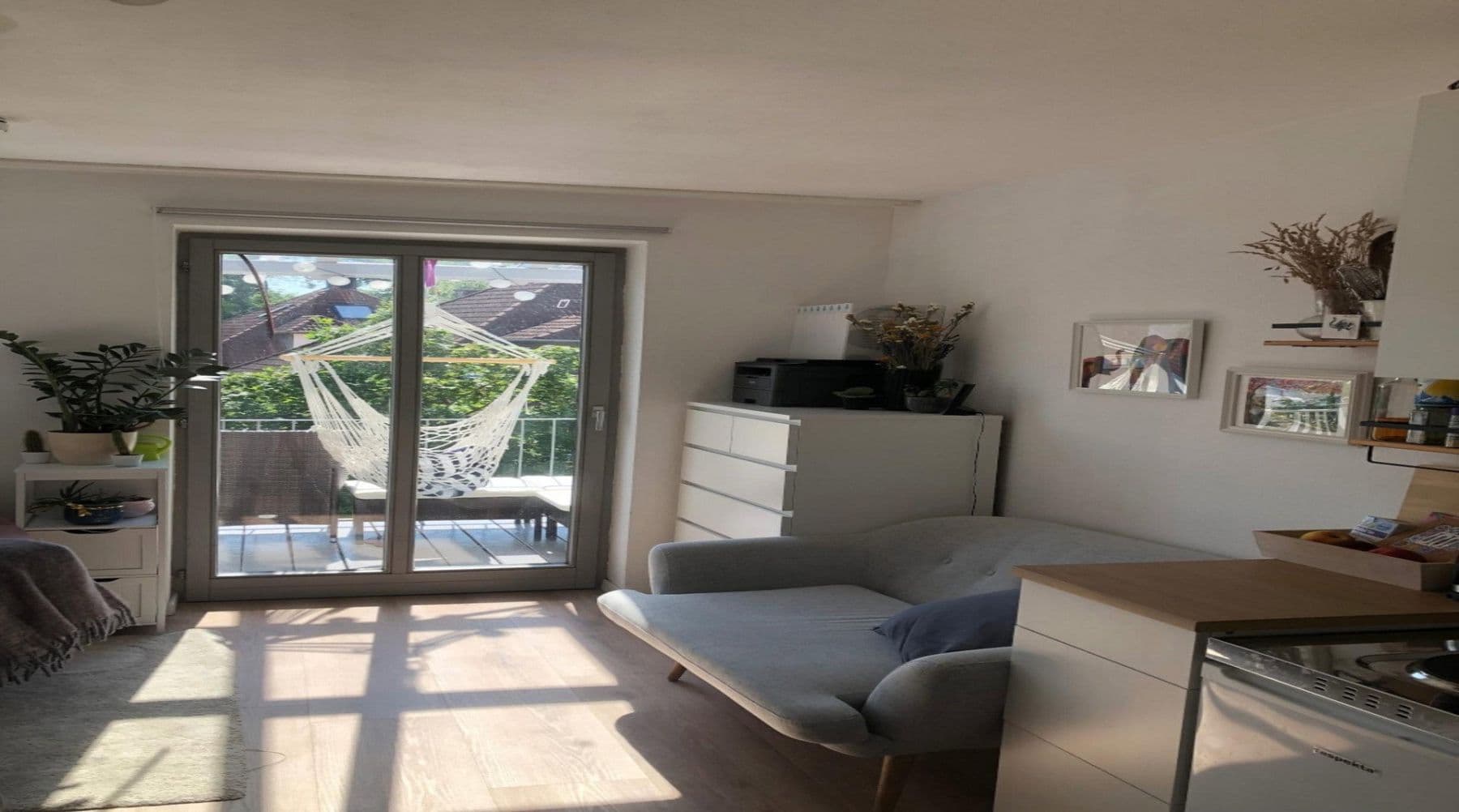 Pronájem bytu 1+1 25 m², Josef-Priller-Straße 21, Augsburg, Bavorsko Pronájem bytu 1+1 25 m², Josef-Priller-Straße 21, Augsburg, Bavorsko