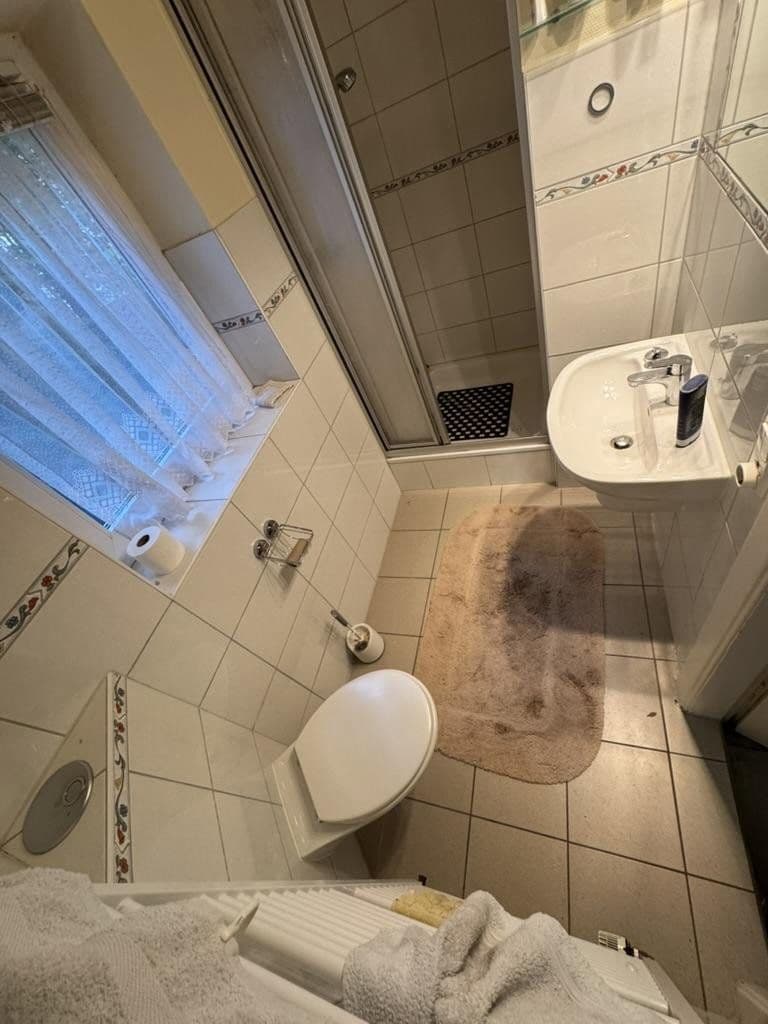 Prodej domu 247 m², pozemek 921 m², Große Paaschburg 73, Itzehoe, Šlesvicko-Holštýnsko Prodej domu 247 m², pozemek 921 m², Große Paaschburg 73, Itzehoe, Šlesvicko-Holštýnsko
