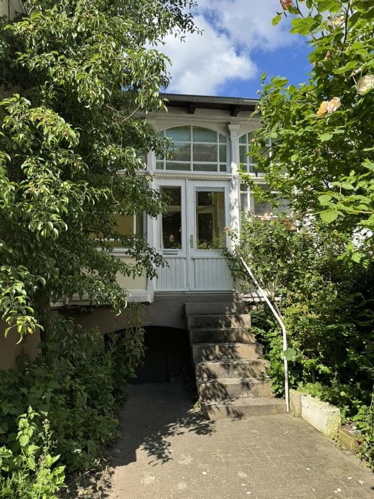 Prodej domu 247 m², pozemek 921 m², Große Paaschburg 73, Itzehoe, Šlesvicko-Holštýnsko Prodej domu 247 m², pozemek 921 m², Große Paaschburg 73, Itzehoe, Šlesvicko-Holštýnsko