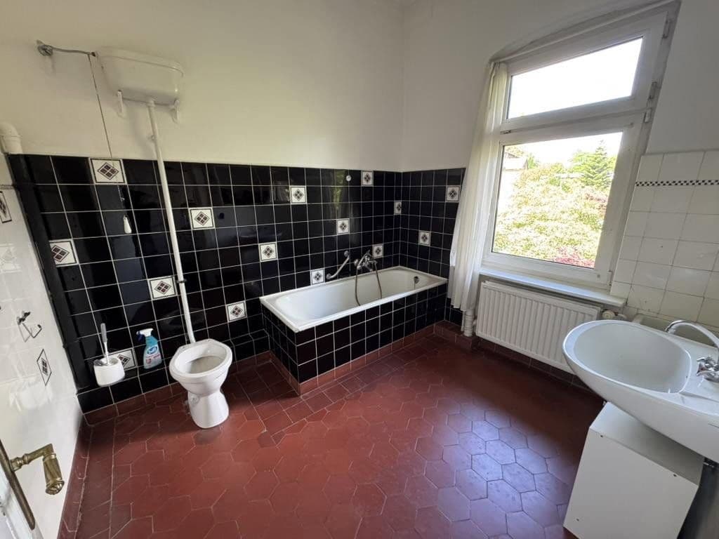 Prodej domu 247 m², pozemek 921 m², Große Paaschburg 73, Itzehoe, Šlesvicko-Holštýnsko Prodej domu 247 m², pozemek 921 m², Große Paaschburg 73, Itzehoe, Šlesvicko-Holštýnsko