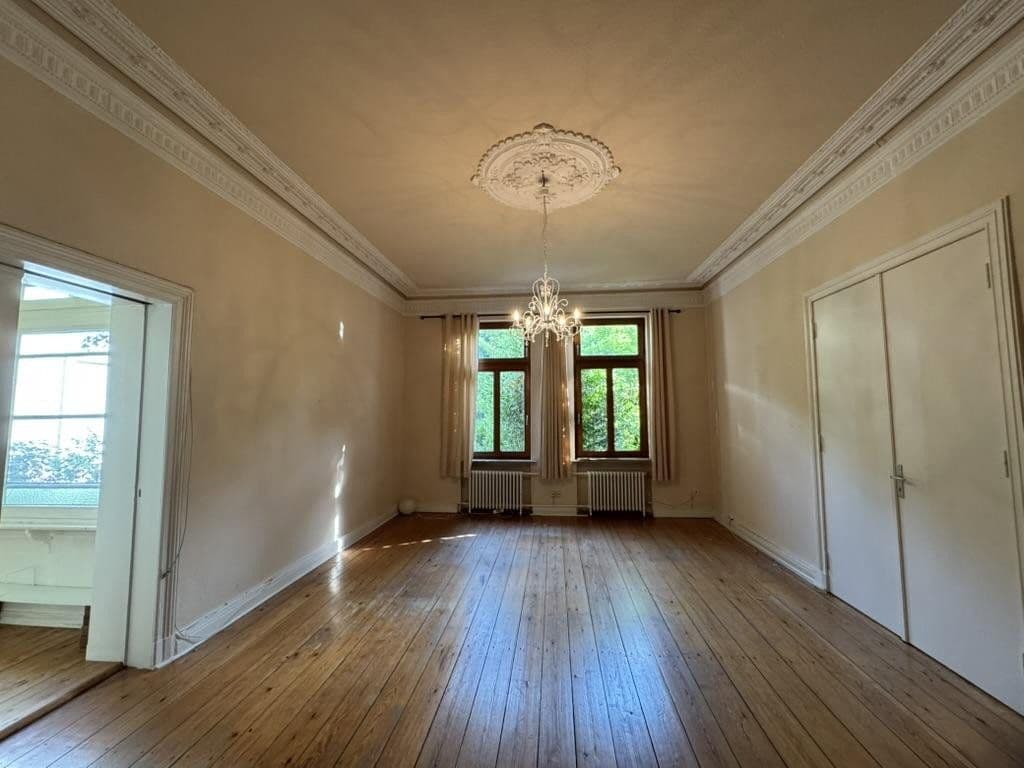 Prodej domu 247 m², pozemek 921 m², Große Paaschburg 73, Itzehoe, Šlesvicko-Holštýnsko Prodej domu 247 m², pozemek 921 m², Große Paaschburg 73, Itzehoe, Šlesvicko-Holštýnsko