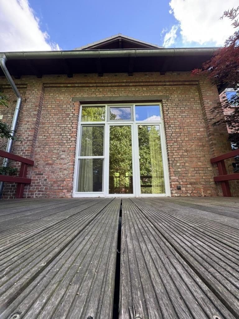 Prodej domu 247 m², pozemek 921 m², Große Paaschburg 73, Itzehoe, Šlesvicko-Holštýnsko Prodej domu 247 m², pozemek 921 m², Große Paaschburg 73, Itzehoe, Šlesvicko-Holštýnsko