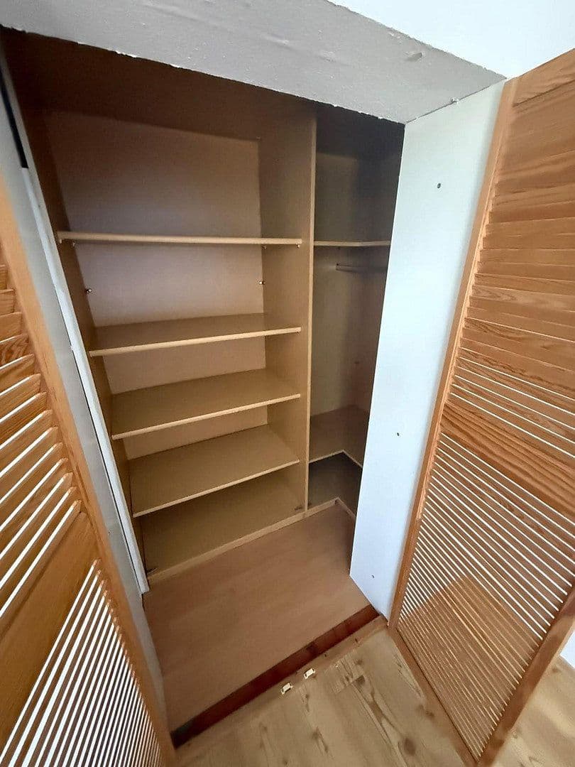Pronájem bytu 3+1 60 m², Ernst-Barlach-Str. 16, Schönberg, Mecklenburg-Vorpommern Pronájem bytu 3+1 60 m², Ernst-Barlach-Str. 16, Schönberg, Mecklenburg-Vorpommern