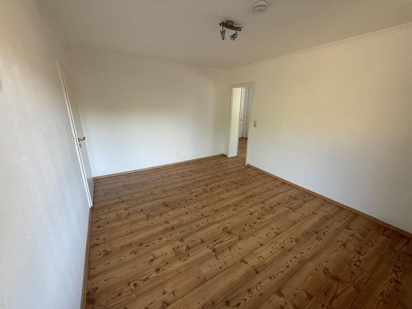 Pronájem bytu 3+1 60 m², Ernst-Barlach-Str. 16, Schönberg, Mecklenburg-Vorpommern Pronájem bytu 3+1 60 m², Ernst-Barlach-Str. 16, Schönberg, Mecklenburg-Vorpommern