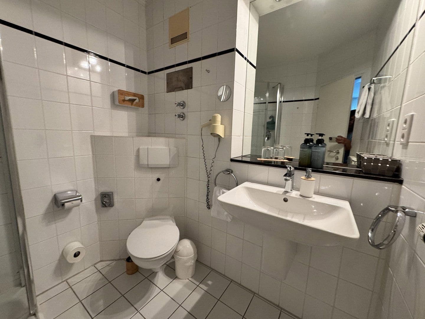 Pronájem bytu 1+1 25 m², Dombach-Sander-Straße 72, Bergisch Gladbach, Severní Porýní-Vestfálsko Pronájem bytu 1+1 25 m², Dombach-Sander-Straße 72, Bergisch Gladbach, Severní Porýní-Vestfálsko