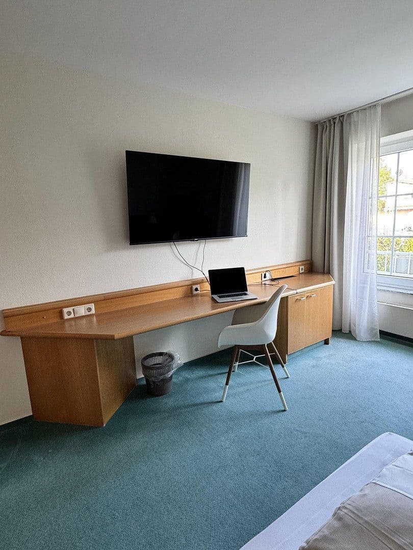 Pronájem bytu 1+1 25 m², Dombach-Sander-Straße 72, Bergisch Gladbach, Severní Porýní-Vestfálsko Pronájem bytu 1+1 25 m², Dombach-Sander-Straße 72, Bergisch Gladbach, Severní Porýní-Vestfálsko