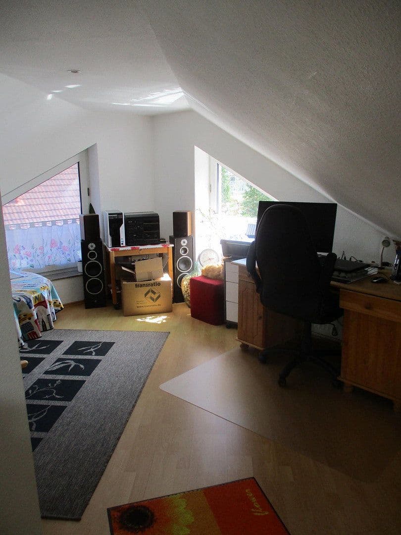 Pronájem bytu 3+1 100 m², Birkenweg 6, Lilienthal, Dolní Sasko Pronájem bytu 3+1 100 m², Birkenweg 6, Lilienthal, Dolní Sasko