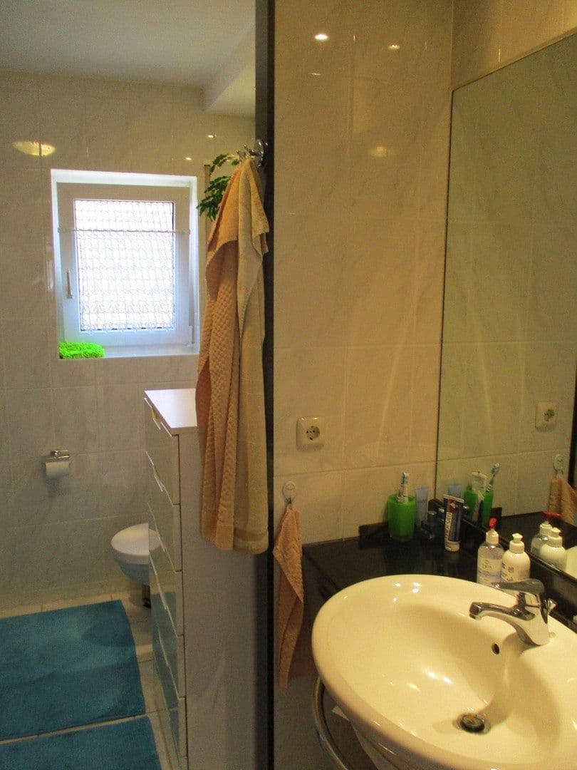 Pronájem bytu 3+1 100 m², Birkenweg 6, Lilienthal, Dolní Sasko Pronájem bytu 3+1 100 m², Birkenweg 6, Lilienthal, Dolní Sasko