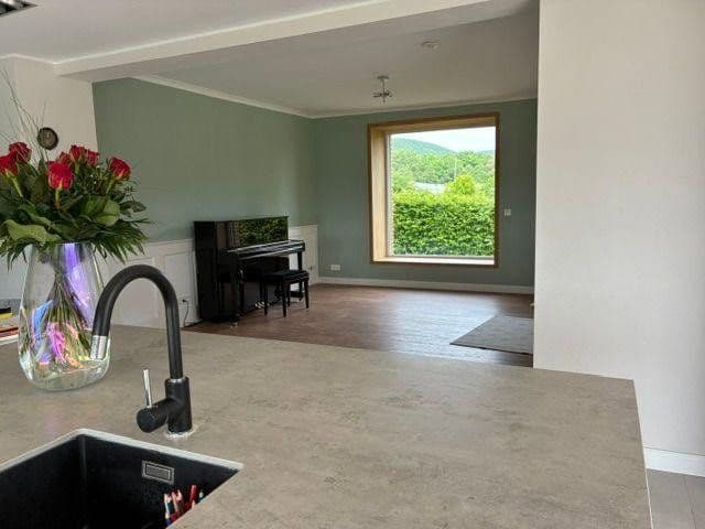 Pronájem domu 245 m², pozemek 980 m², Bad Oeynhausen, Severní Porýní-Vestfálsko Pronájem domu 245 m², pozemek 980 m², Bad Oeynhausen, Severní Porýní-Vestfálsko