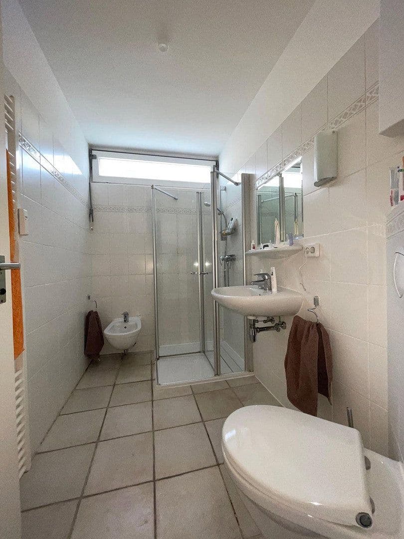 Prodej bytu 4+1 112 m², Berlin, Berlín Prodej bytu 4+1 112 m², Berlin, Berlín