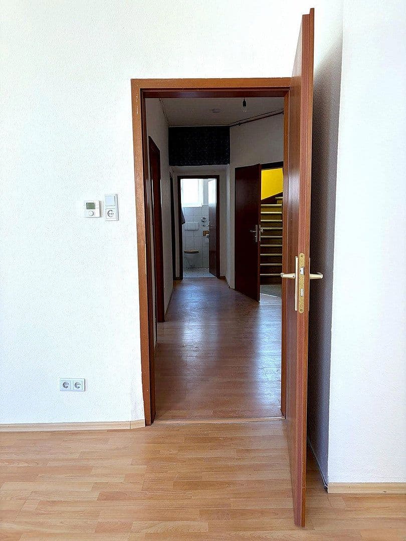 Pronájem bytu 2+1 69 m², Möhringerstr. 142, Stuttgart, Bádensko-Württembersko Pronájem bytu 2+1 69 m², Möhringerstr. 142, Stuttgart, Bádensko-Württembersko