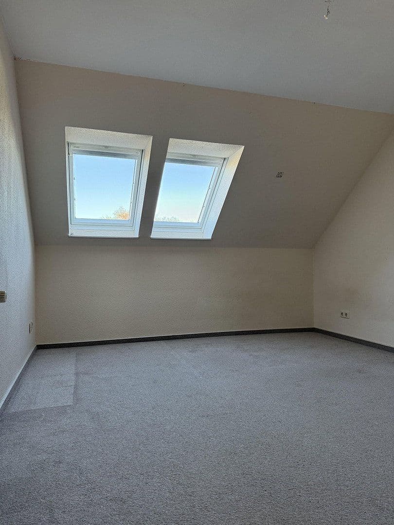 Prodej domu 130 m², pozemek 328 m², Busdorf, Šlesvicko-Holštýnsko Prodej domu 130 m², pozemek 328 m², Busdorf, Šlesvicko-Holštýnsko