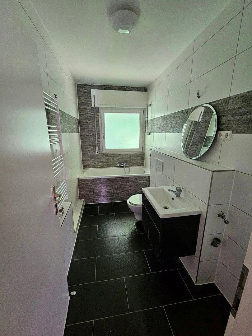 Prodej bytu 4+1 71 m², Schneidemühler Str. 39D, karlsruhe, Bádensko-Württembersko Prodej bytu 4+1 71 m², Schneidemühler Str. 39D, karlsruhe, Bádensko-Württembersko