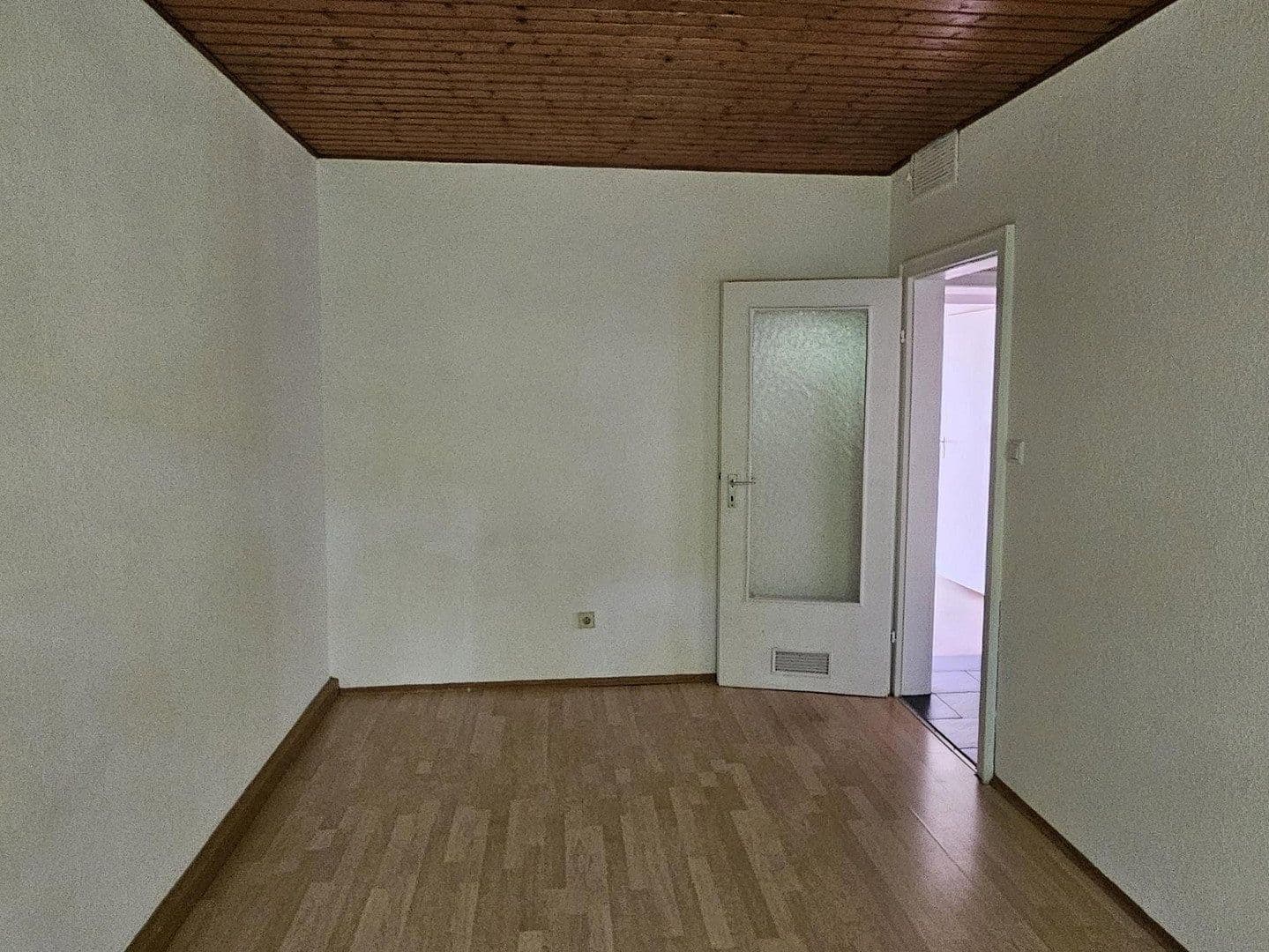 Prodej bytu 4+1 71 m², Schneidemühler Str. 39D, karlsruhe, Bádensko-Württembersko Prodej bytu 4+1 71 m², Schneidemühler Str. 39D, karlsruhe, Bádensko-Württembersko