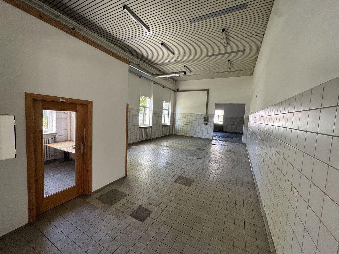 Prodej nebytového prostoru 4.000 m², Töging, Bavorsko Prodej nebytového prostoru 4.000 m², Töging, Bavorsko