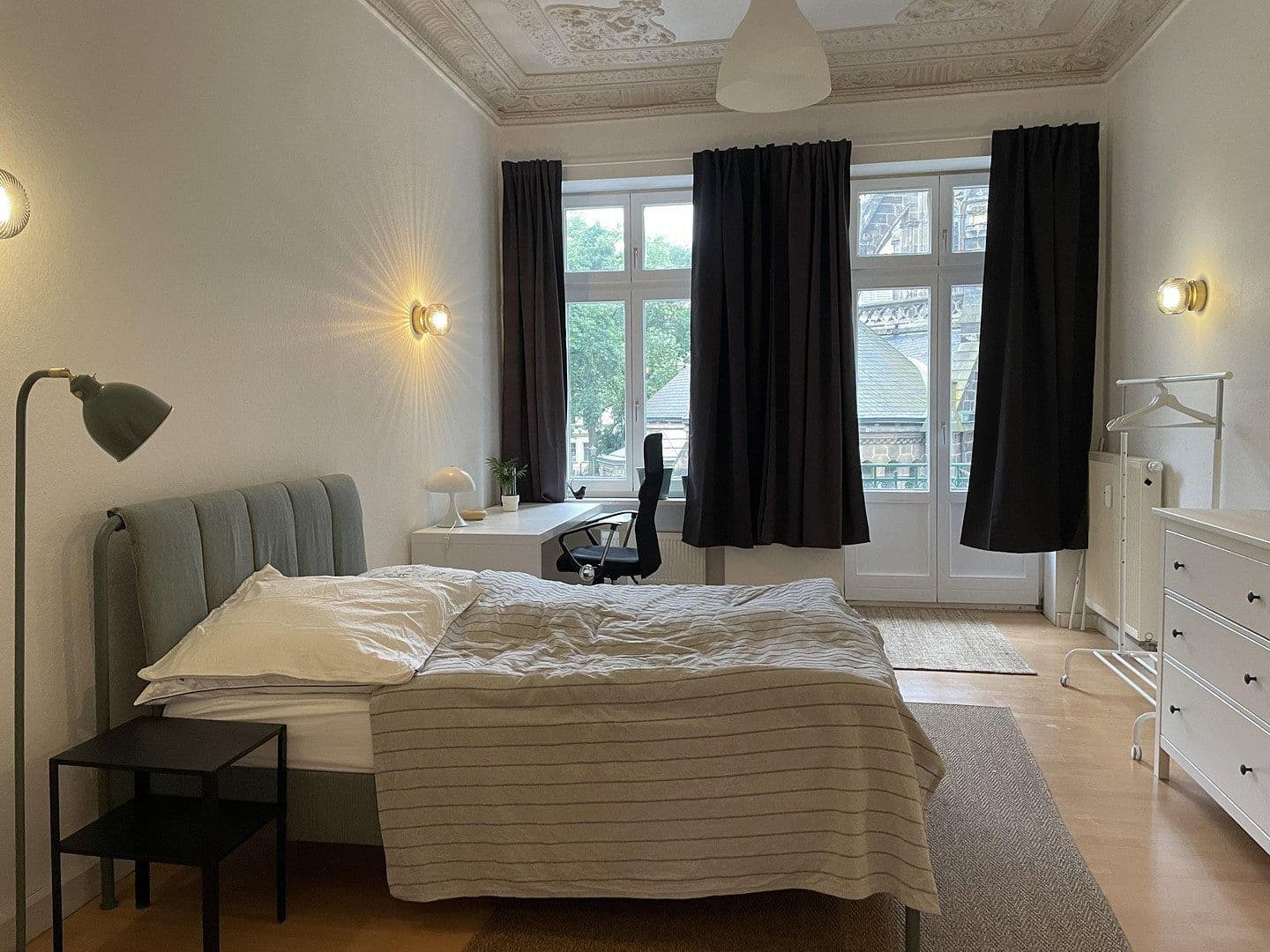 Pronájem bytu 3+1 100 m², Riemannstrasse 28, Leipzig, Sasko Pronájem bytu 3+1 100 m², Riemannstrasse 28, Leipzig, Sasko