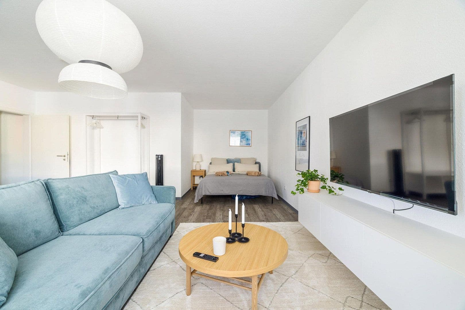Pronájem bytu 1+kk 54 m², Görlitzer Straße 2, Hochheim, Hessen Pronájem bytu 1+kk 54 m², Görlitzer Straße 2, Hochheim, Hessen
