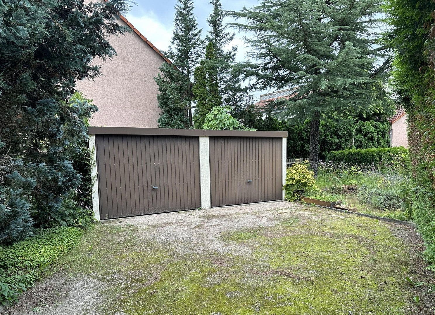 Prodej domu 231 m², pozemek 525 m², Dessau-Roßlau, Sasko-Anhaltsko Prodej domu 231 m², pozemek 525 m², Dessau-Roßlau, Sasko-Anhaltsko