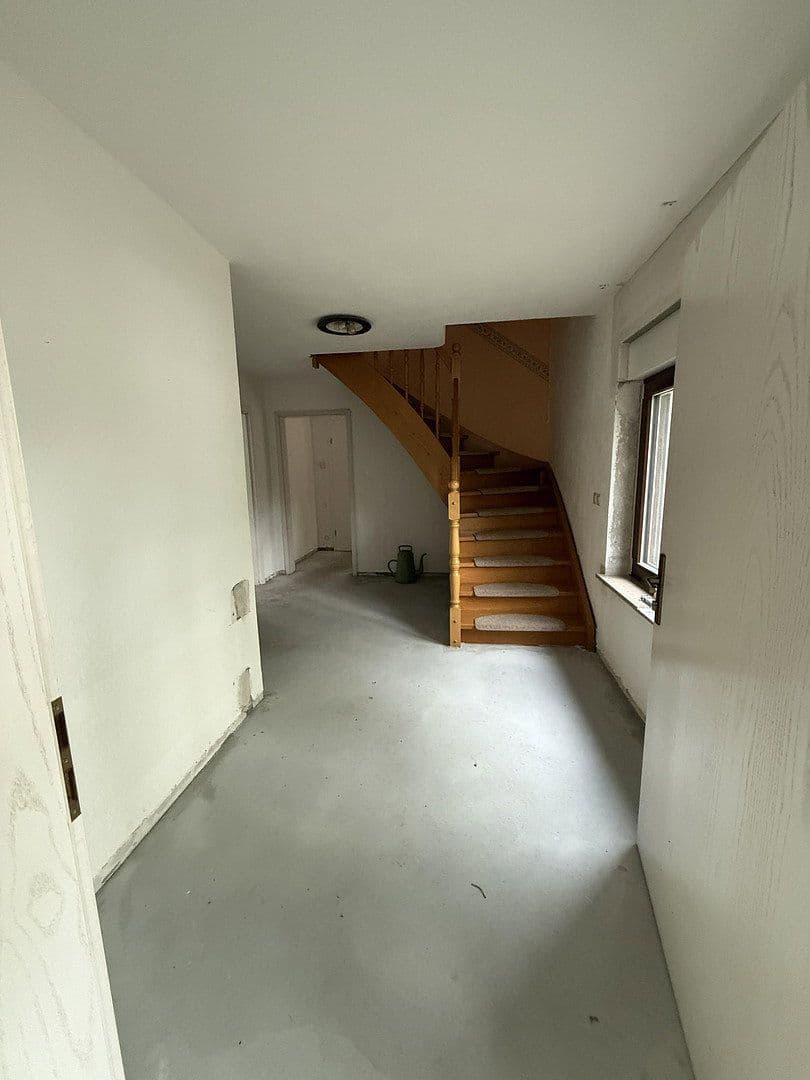 Prodej domu 231 m², pozemek 525 m², Dessau-Roßlau, Sasko-Anhaltsko Prodej domu 231 m², pozemek 525 m², Dessau-Roßlau, Sasko-Anhaltsko
