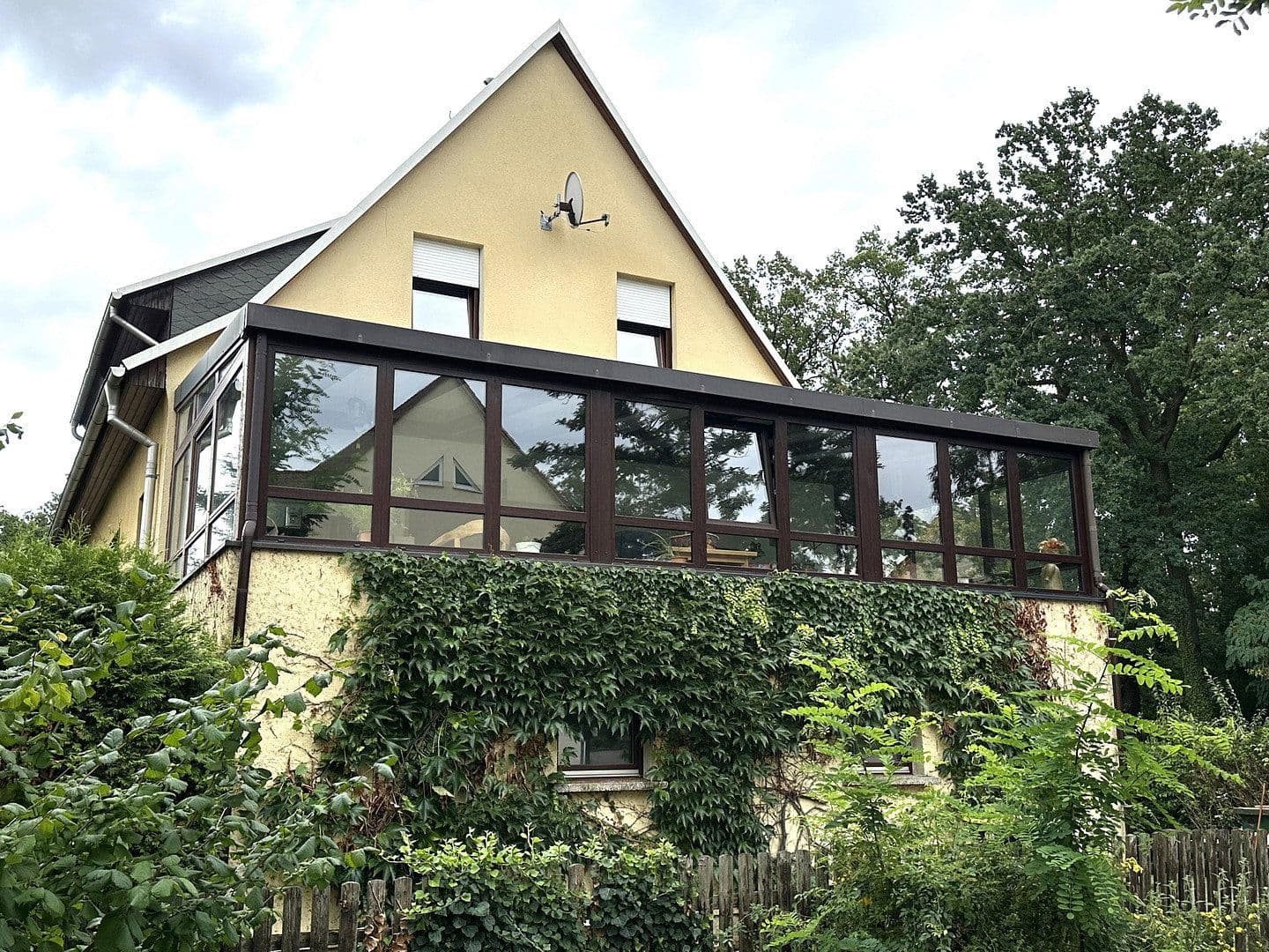 Prodej domu 231 m², pozemek 525 m², Dessau-Roßlau, Sasko-Anhaltsko Prodej domu 231 m², pozemek 525 m², Dessau-Roßlau, Sasko-Anhaltsko
