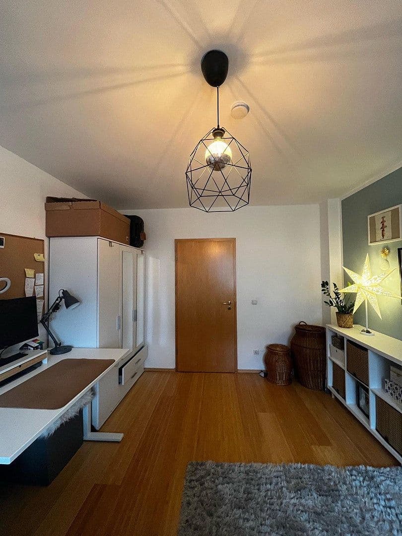 Pronájem bytu 2+kk 64 m², Fürstenriederstraße 8, München, Bavorsko Pronájem bytu 2+kk 64 m², Fürstenriederstraße 8, München, Bavorsko
