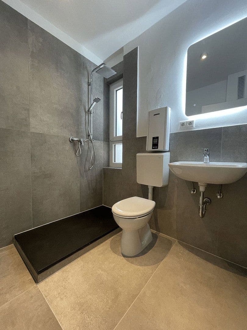Pronájem bytu 1+1 30 m², Nürnberg, Bavorsko Pronájem bytu 1+1 30 m², Nürnberg, Bavorsko
