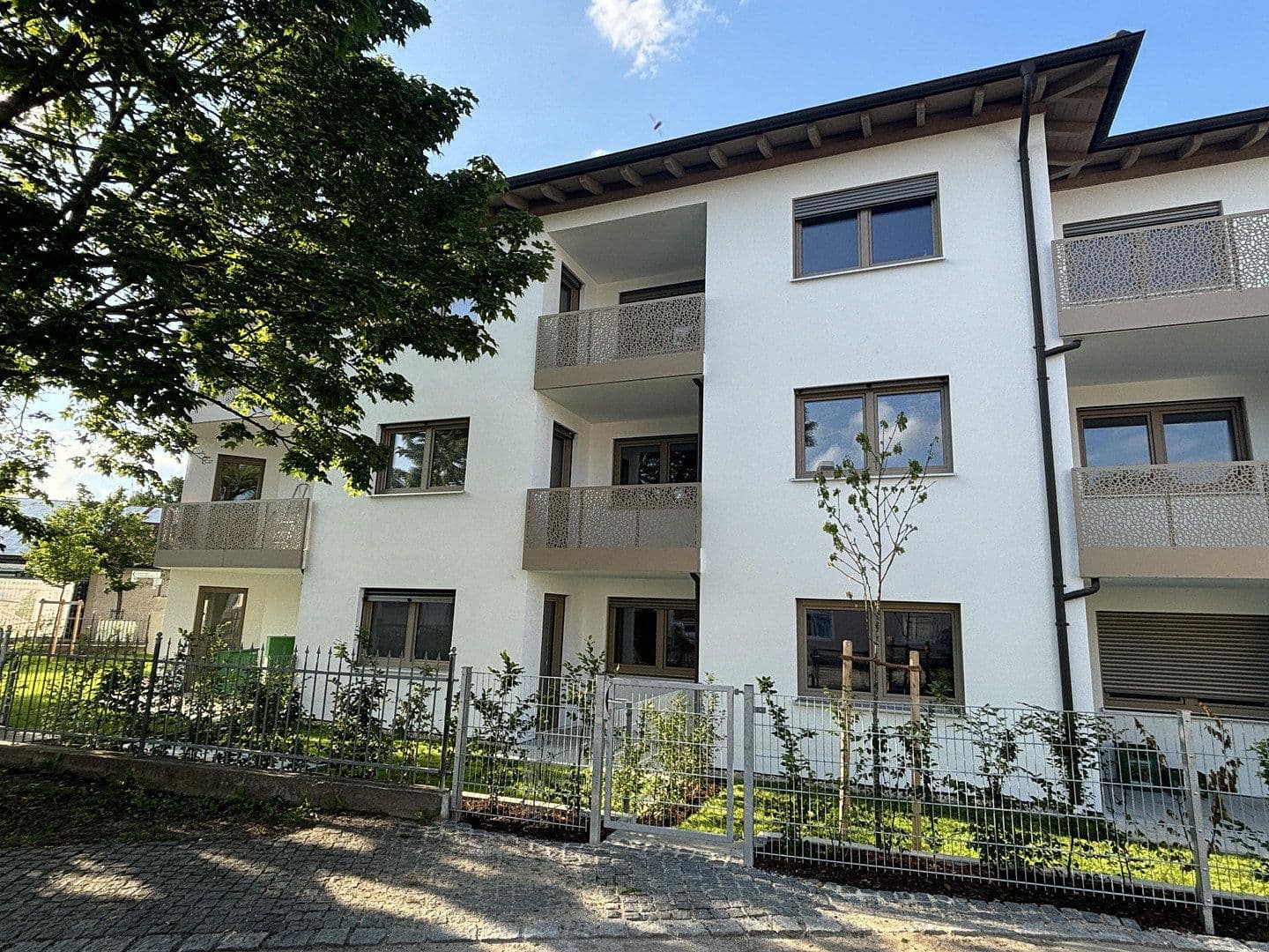 Prodej bytu 3+1 80 m², Straubinger Straße 19, Geiselhöring, Bavorsko Prodej bytu 3+1 80 m², Straubinger Straße 19, Geiselhöring, Bavorsko