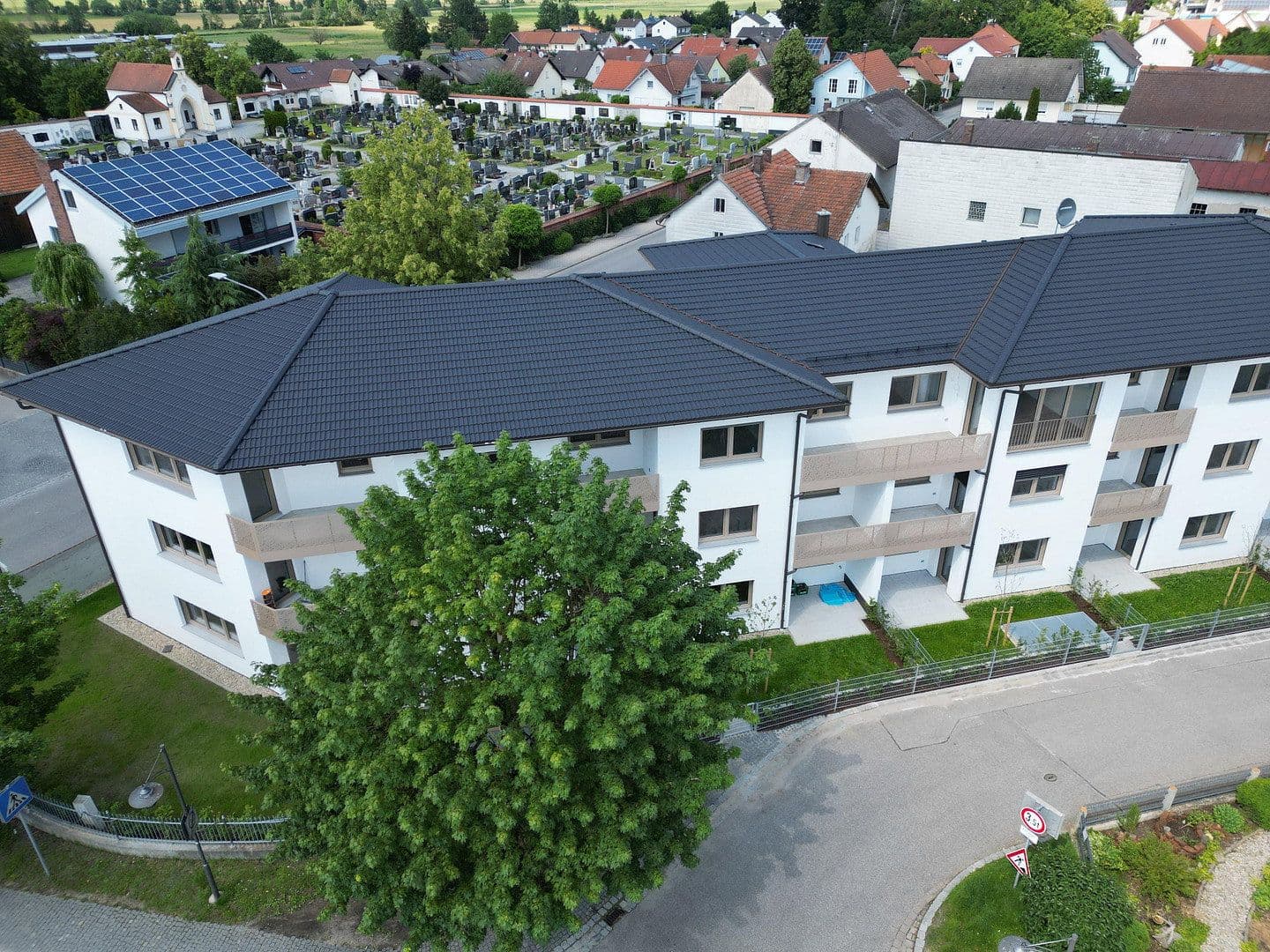 Prodej bytu 3+1 80 m², Straubinger Straße 19, Geiselhöring, Bavorsko Prodej bytu 3+1 80 m², Straubinger Straße 19, Geiselhöring, Bavorsko