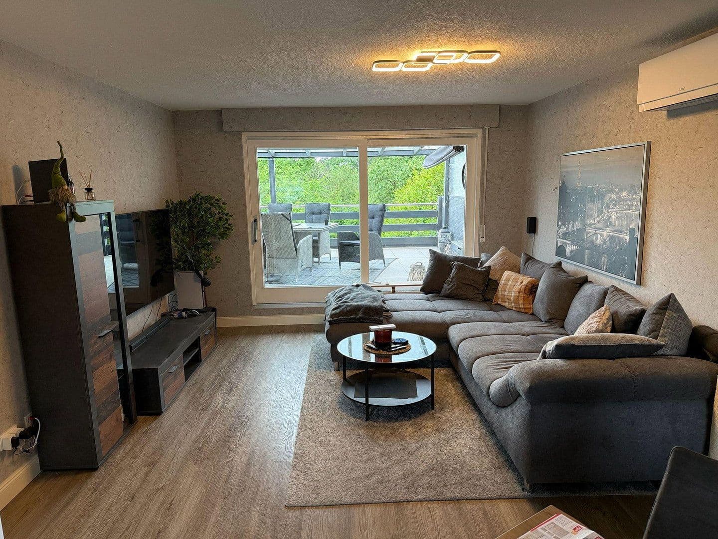 Pronájem bytu 3+1 122 m², Bensbergerstr.31, Overath, Severní Porýní-Vestfálsko Pronájem bytu 3+1 122 m², Bensbergerstr.31, Overath, Severní Porýní-Vestfálsko
