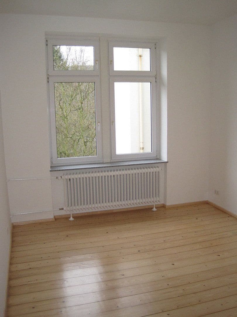 Pronájem bytu 3+1 75 m², Baden-Baden, Bádensko-Württembersko Pronájem bytu 3+1 75 m², Baden-Baden, Bádensko-Württembersko