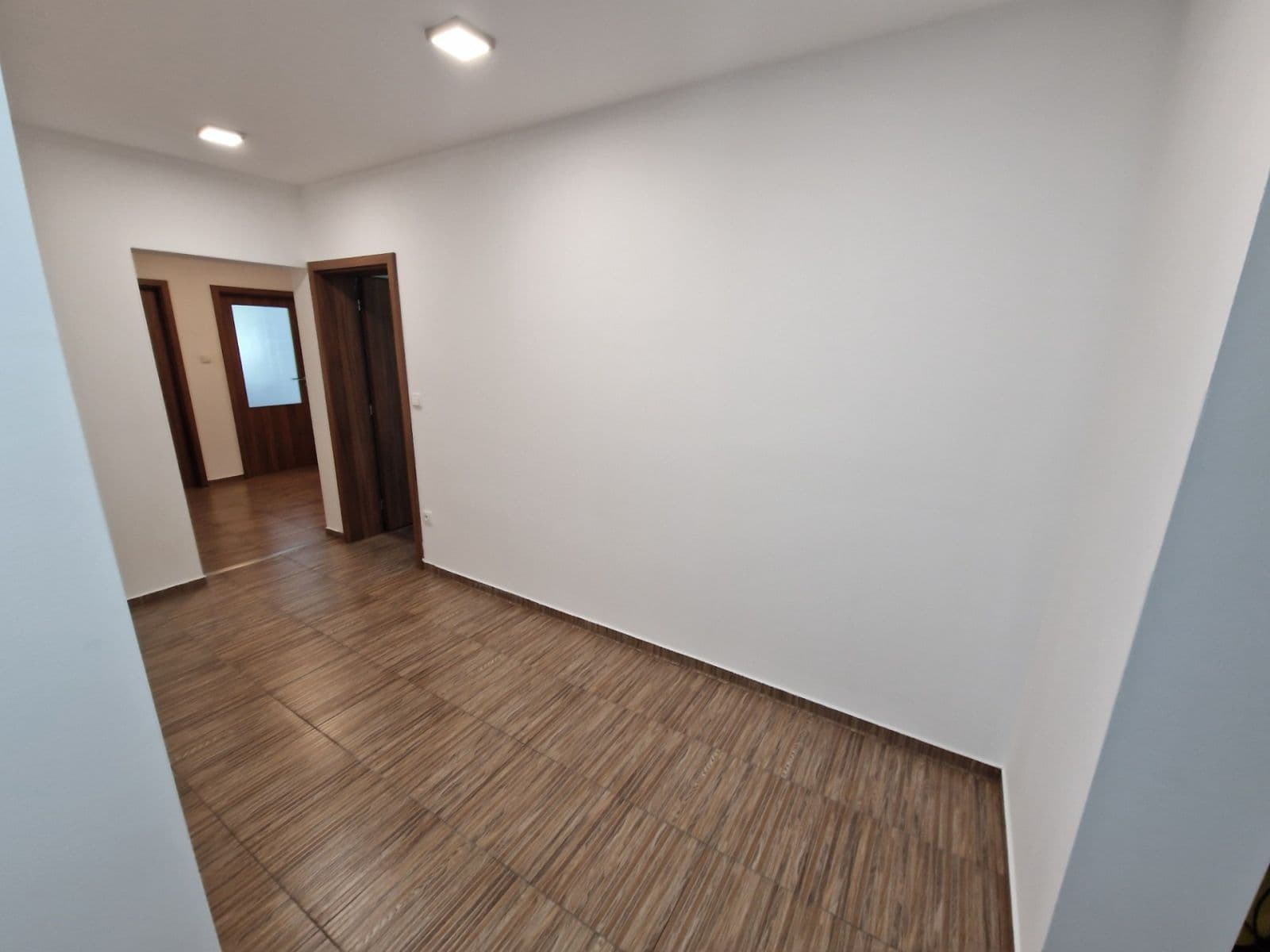 Pronájem bytu 3+kk 68 m², Ke Kaštanům, Bořanovice, Středočeský kraj Pronájem bytu 3+kk 68 m², Ke Kaštanům, Bořanovice, Středočeský kraj