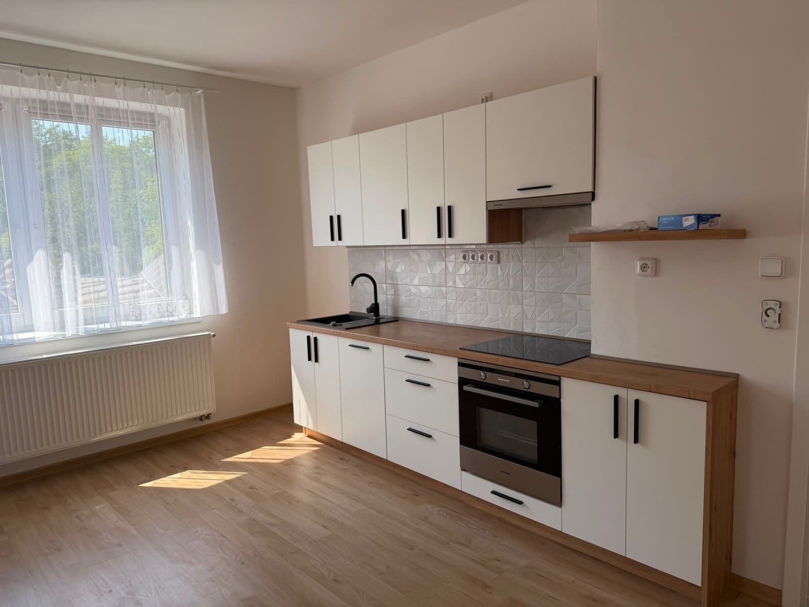 Pronájem bytu 2+kk 45 m², Třebovská, Ústí nad Orlicí, Pardubický kraj Pronájem bytu 2+kk 45 m², Třebovská, Ústí nad Orlicí, Pardubický kraj