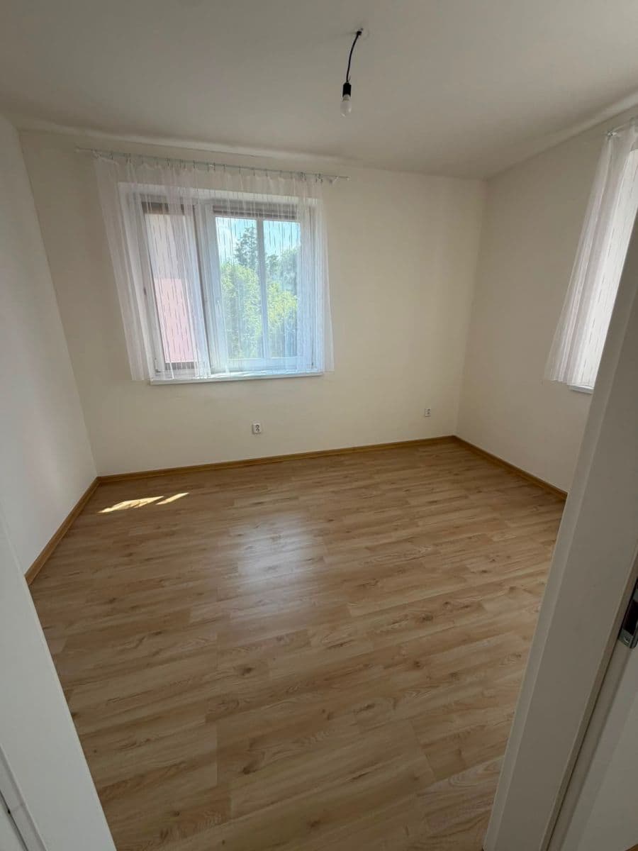 Pronájem bytu 2+kk 45 m², Třebovská, Ústí nad Orlicí, Pardubický kraj Pronájem bytu 2+kk 45 m², Třebovská, Ústí nad Orlicí, Pardubický kraj
