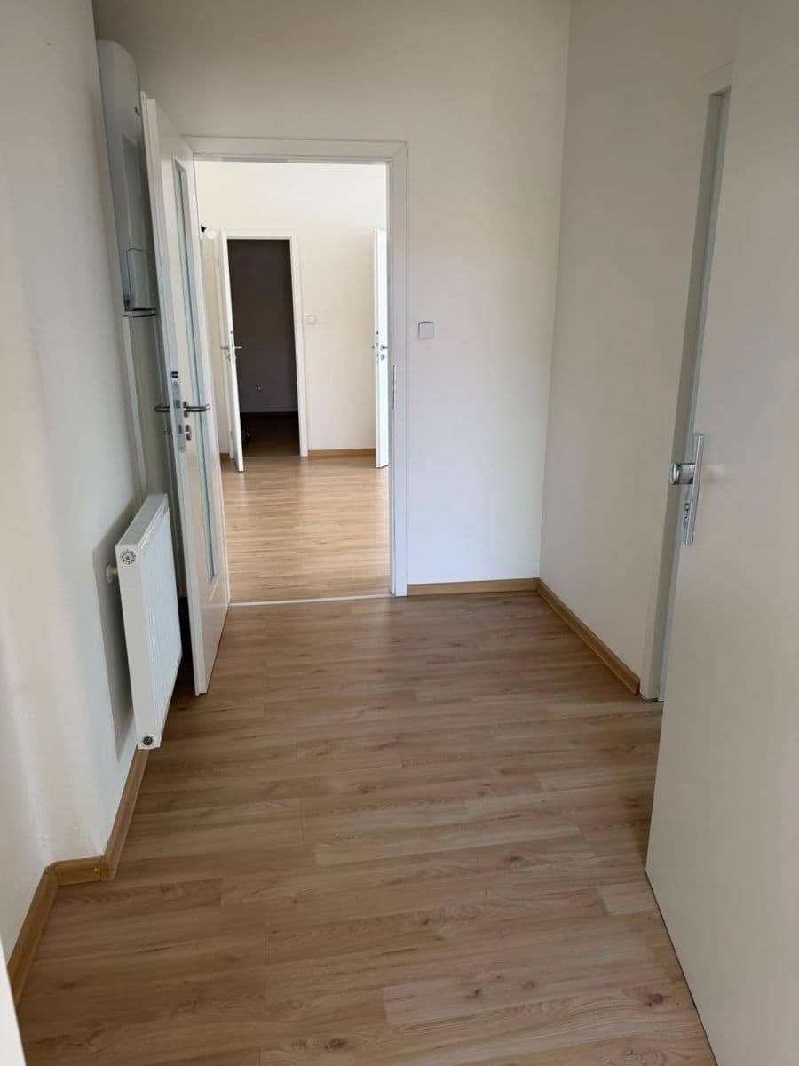 Pronájem bytu 2+kk 45 m², Třebovská, Ústí nad Orlicí, Pardubický kraj Pronájem bytu 2+kk 45 m², Třebovská, Ústí nad Orlicí, Pardubický kraj