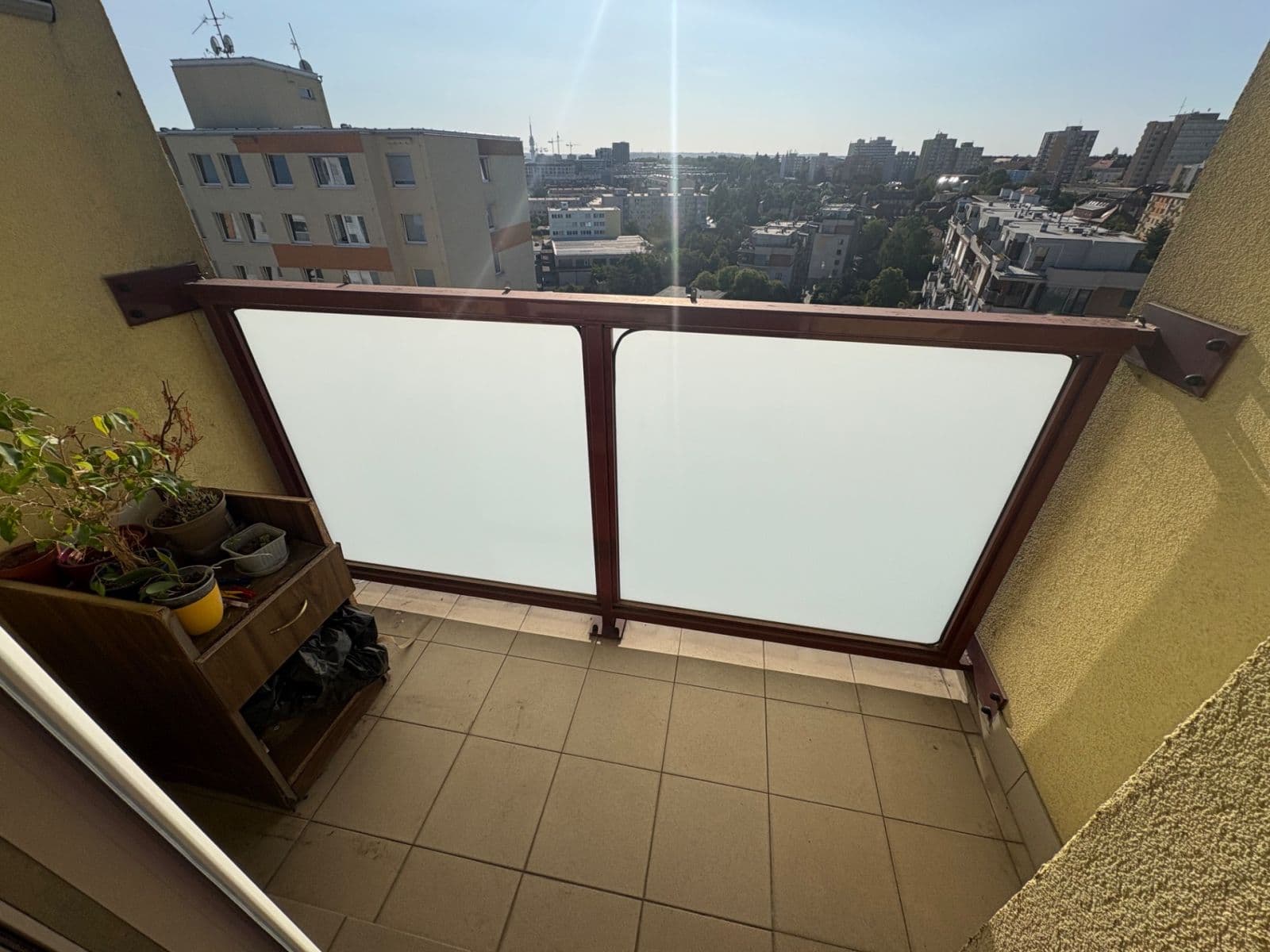 Pronájem bytu 3+1 85 m², Pod Lipami, Praha, Praha Pronájem bytu 3+1 85 m², Pod Lipami, Praha, Praha