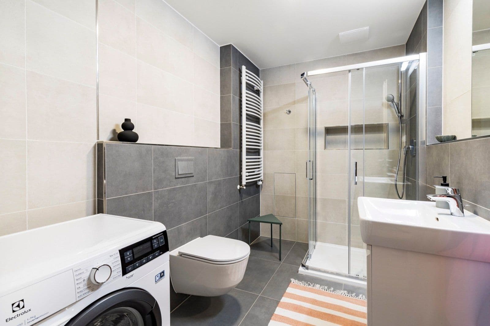 Pronájem bytu 2+kk 53 m², U Pergamenky, Praha, Praha Pronájem bytu 2+kk 53 m², U Pergamenky, Praha, Praha