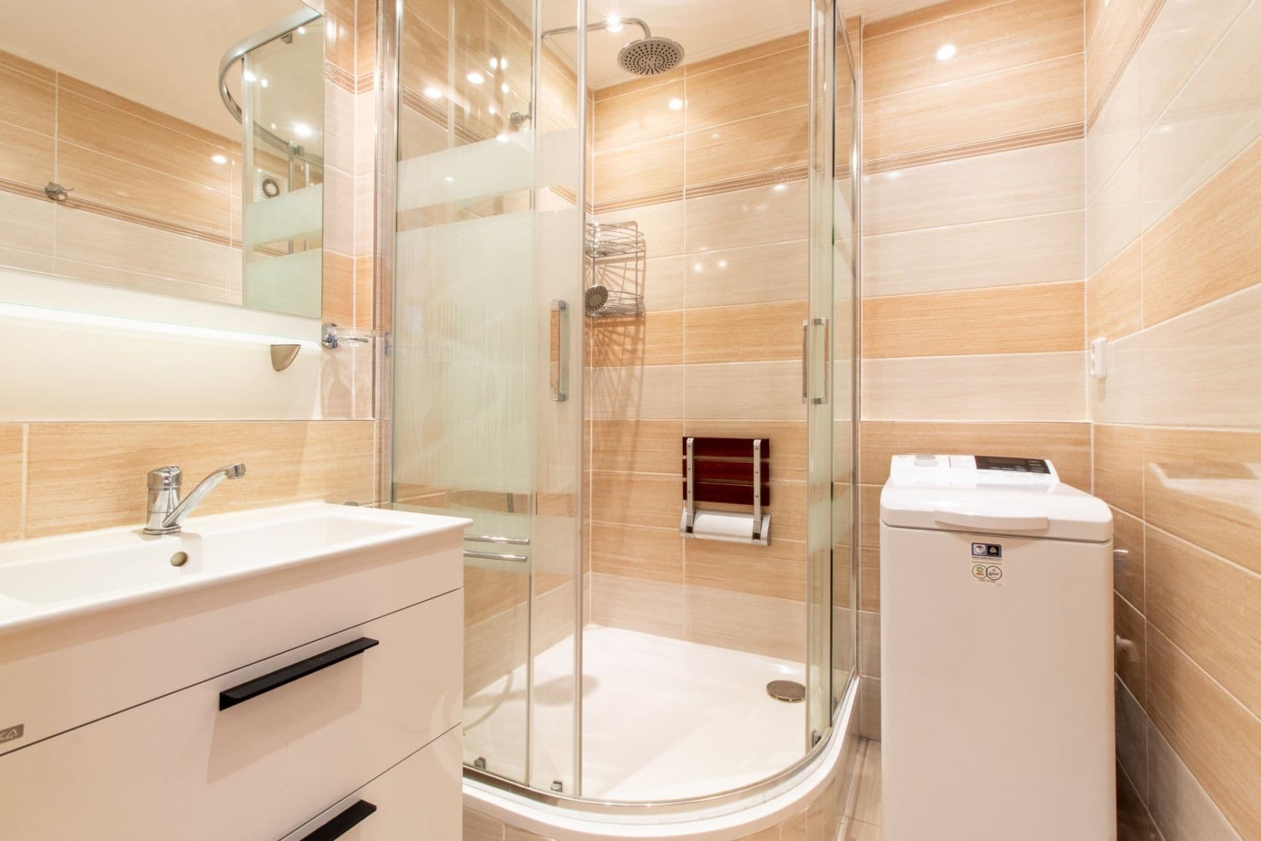 Pronájem bytu 3+1 70 m², Na Komořsku, Praha, Praha Pronájem bytu 3+1 70 m², Na Komořsku, Praha, Praha