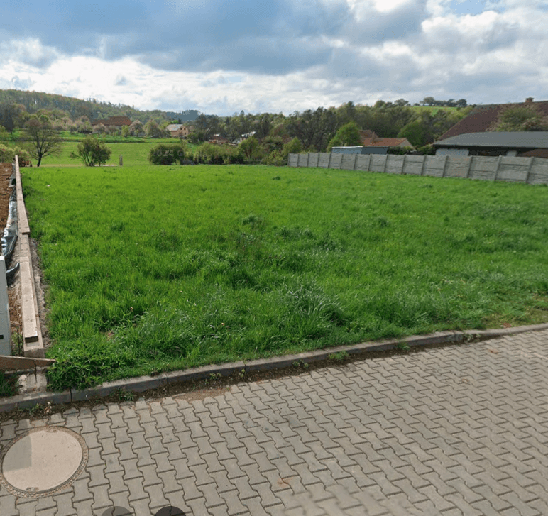Prodej pozemku 750 m², Malá Lhota, Jihomoravský kraj Prodej pozemku 750 m², Malá Lhota, Jihomoravský kraj