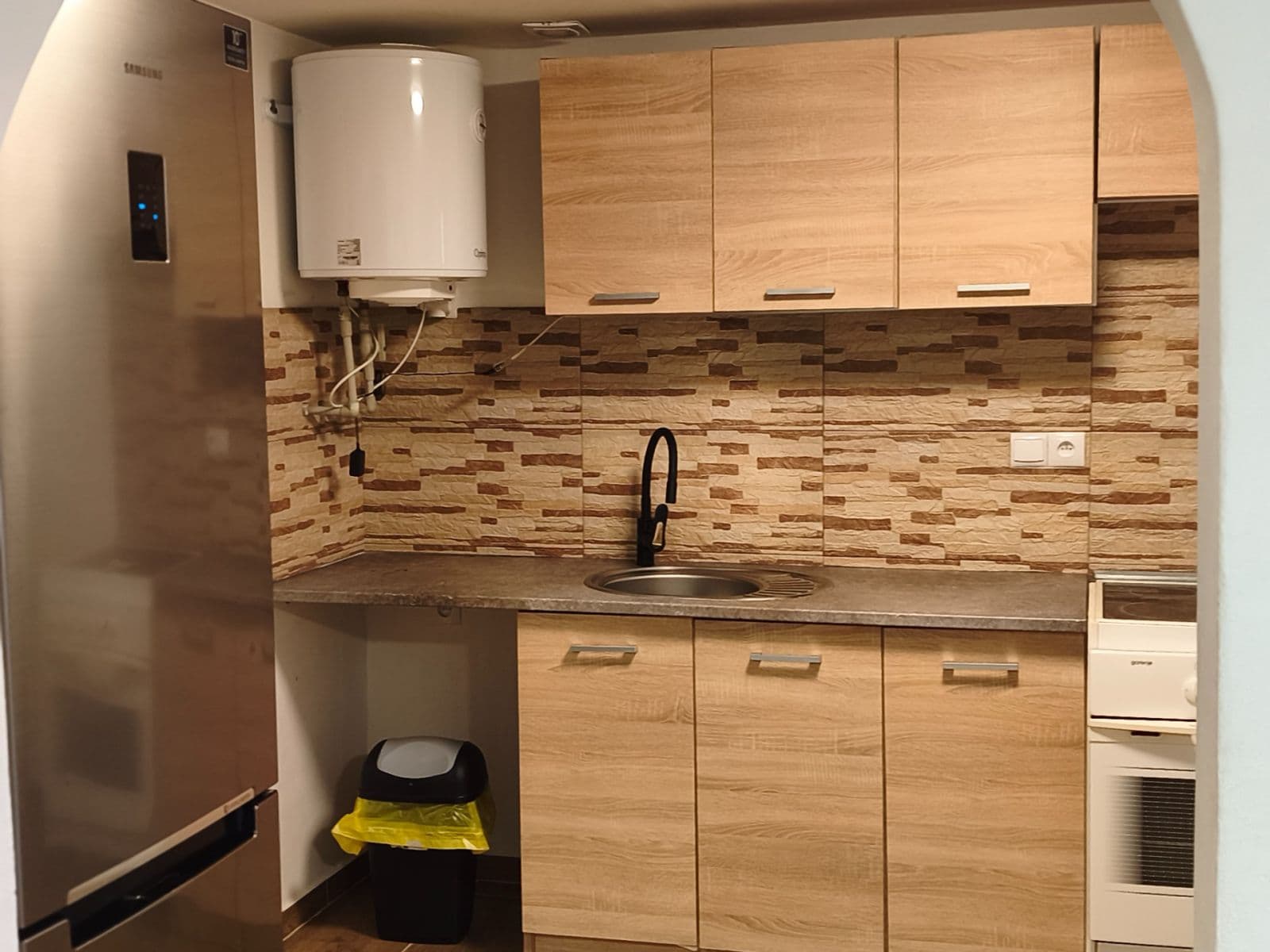 Pronájem bytu 1+kk 40 m², Riegrova, Kladno, Středočeský kraj Pronájem bytu 1+kk 40 m², Riegrova, Kladno, Středočeský kraj