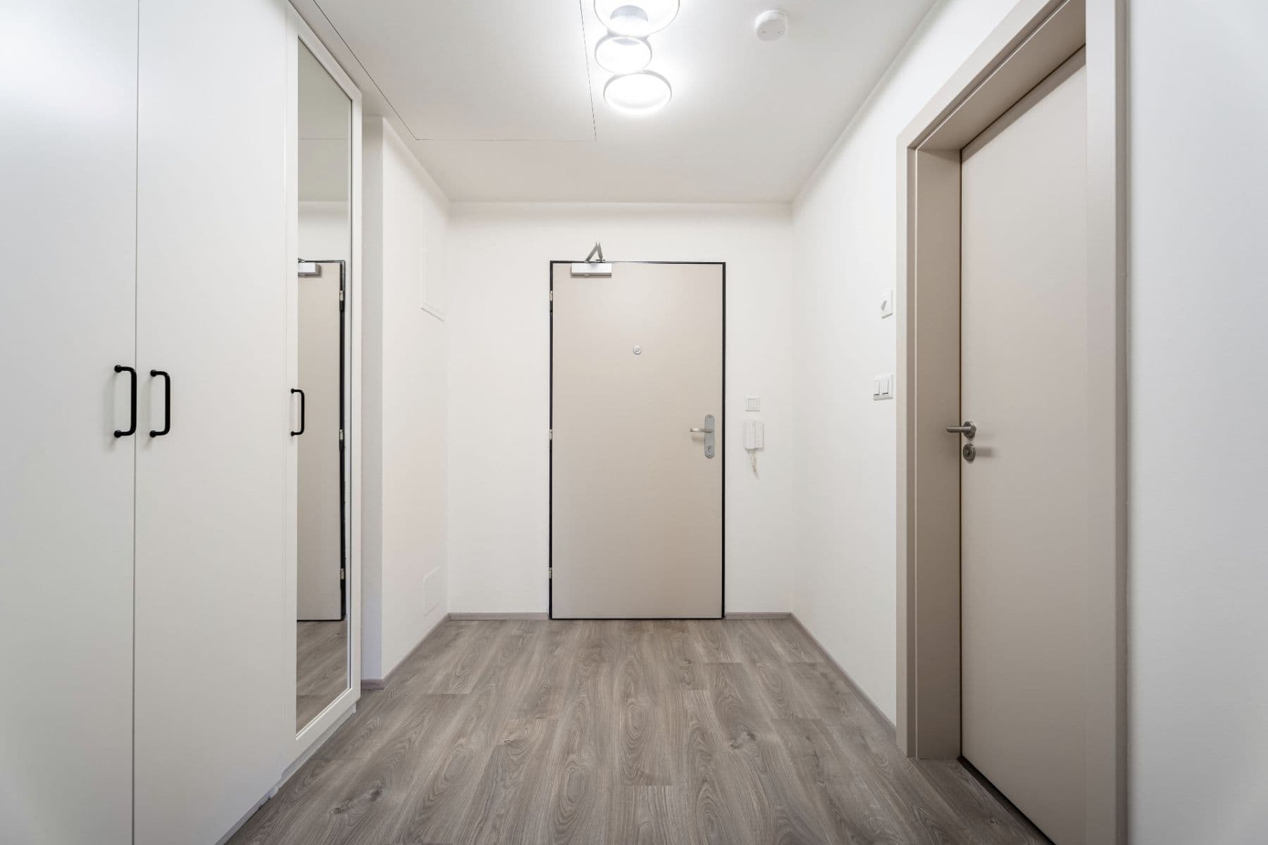 Pronájem bytu 1+kk 39 m², Čerpadlová, Praha, Praha Pronájem bytu 1+kk 39 m², Čerpadlová, Praha, Praha