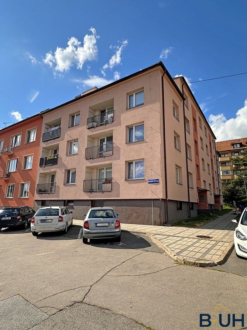 Prodej bytu 1+1 36 m², Za Dolním kostelem, Uherský Brod, Zlínský kraj Prodej bytu 1+1 36 m², Za Dolním kostelem, Uherský Brod, Zlínský kraj