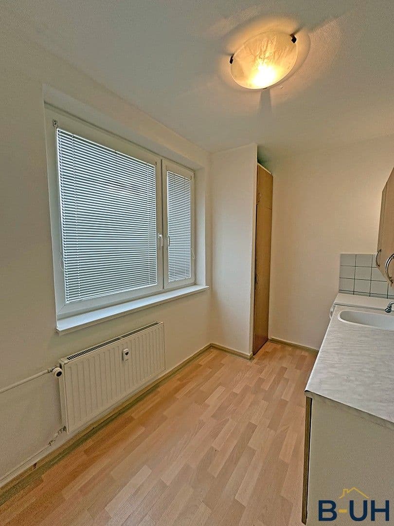 Prodej bytu 1+1 36 m², Za Dolním kostelem, Uherský Brod, Zlínský kraj Prodej bytu 1+1 36 m², Za Dolním kostelem, Uherský Brod, Zlínský kraj