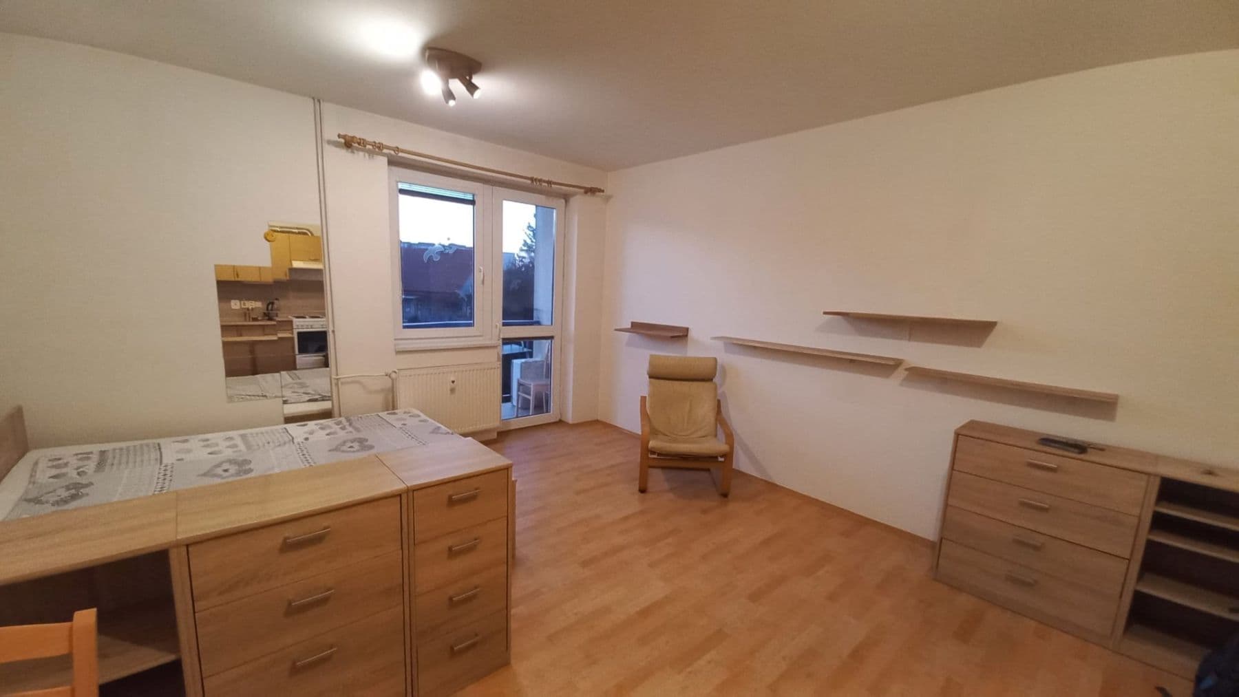 Pronájem bytu 1+kk 33 m², Stará náves, Praha, Praha Pronájem bytu 1+kk 33 m², Stará náves, Praha, Praha