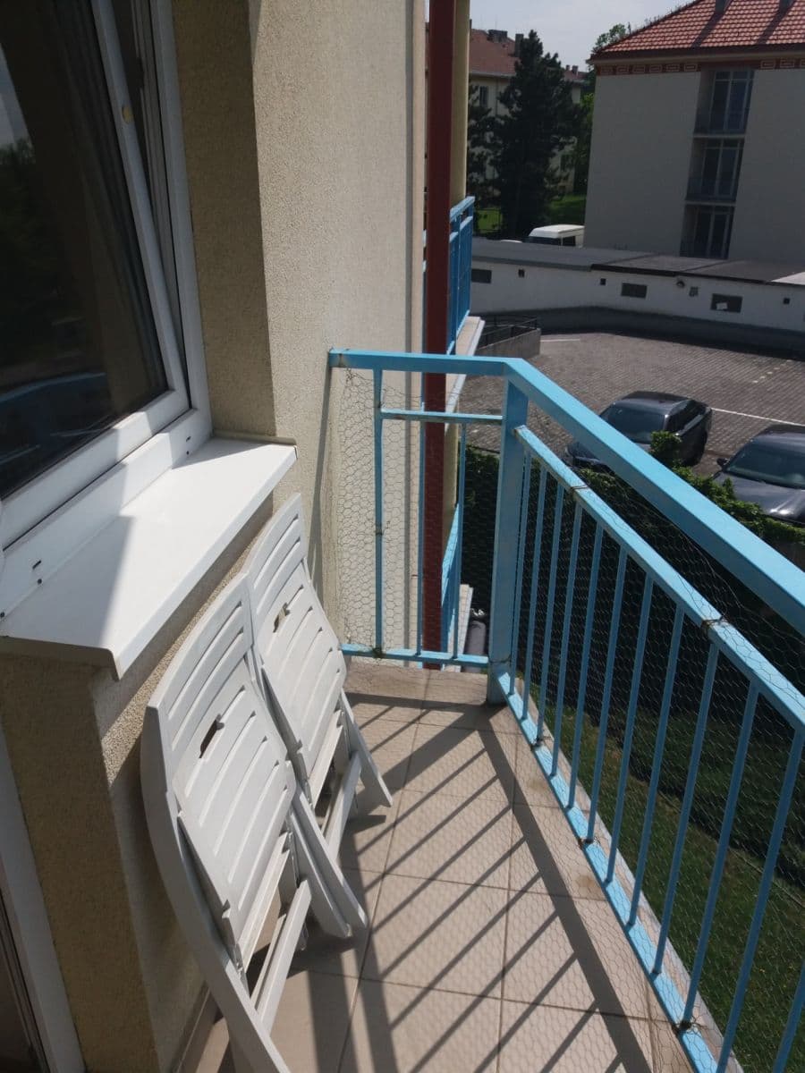 Pronájem bytu 1+kk 33 m², Stará náves, Praha, Praha Pronájem bytu 1+kk 33 m², Stará náves, Praha, Praha