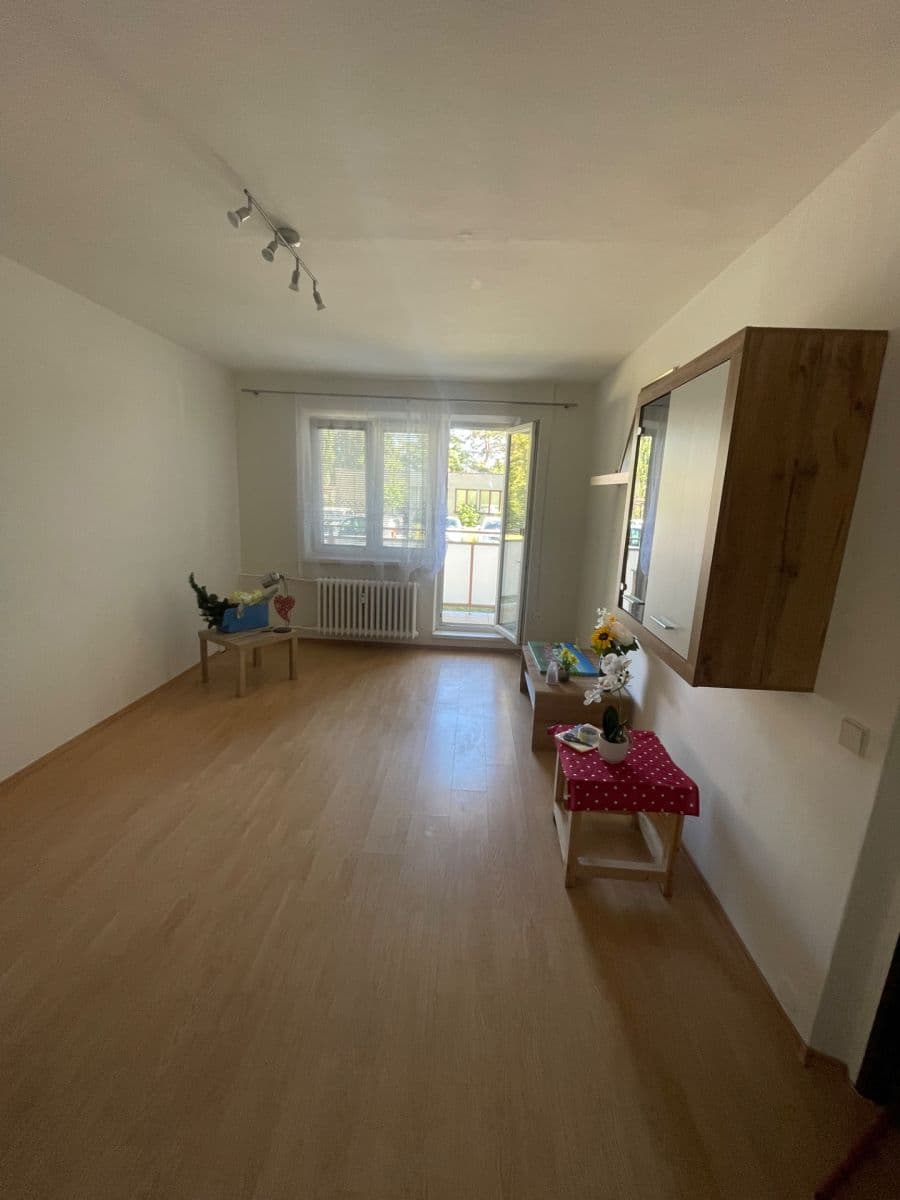 Pronájem bytu 1+1 35 m², sídliště Svobody, Prostějov, Olomoucký kraj Pronájem bytu 1+1 35 m², sídliště Svobody, Prostějov, Olomoucký kraj